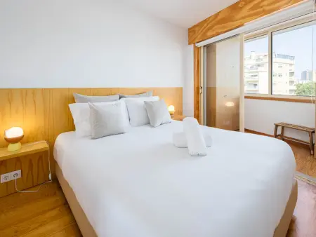 Appartement 62 m² Campo Alegre, 2 chambres, clim à Porto : photo 2