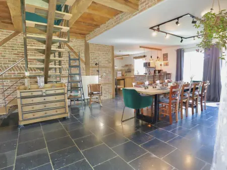 Le Grenier de Louise : maison en pierre à Gimnée, 4 chambres : photo 10