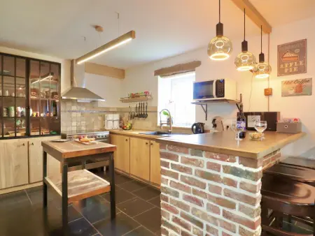 Le Grenier de Louise : maison en pierre à Gimnée, 4 chambres : photo 14