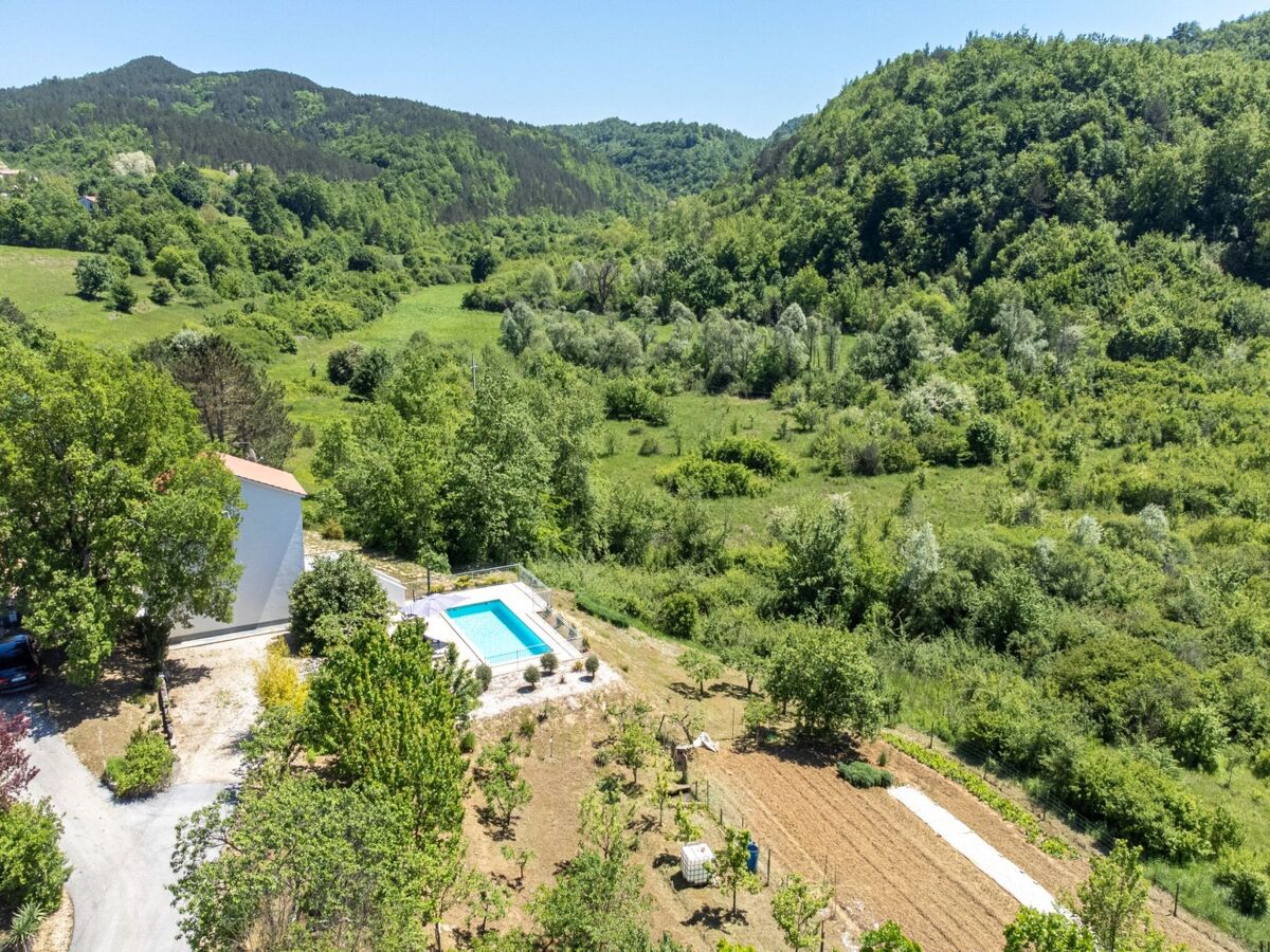 Villa Forest Fairy – Maison avec piscine et jacuzzi - Photo 16
