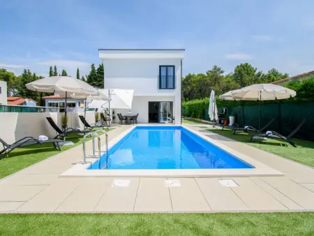 Villa Angelina - Maison 4 chambres avec piscine privée : photo 1