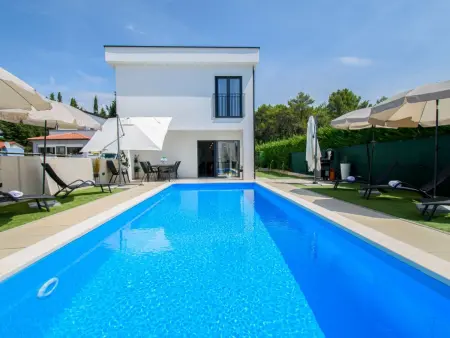 Villa Angelina - Maison 4 chambres avec piscine privée : photo 4