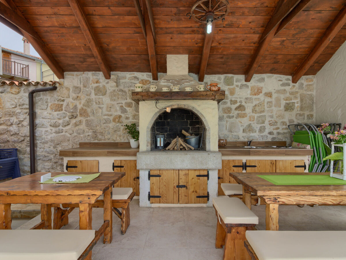 Villa Parentium à Dracevac : maison avec piscine privée - Photo 2