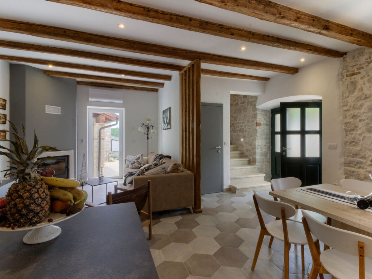 Villa Parentium à Dracevac : maison avec piscine privée - Photo 10