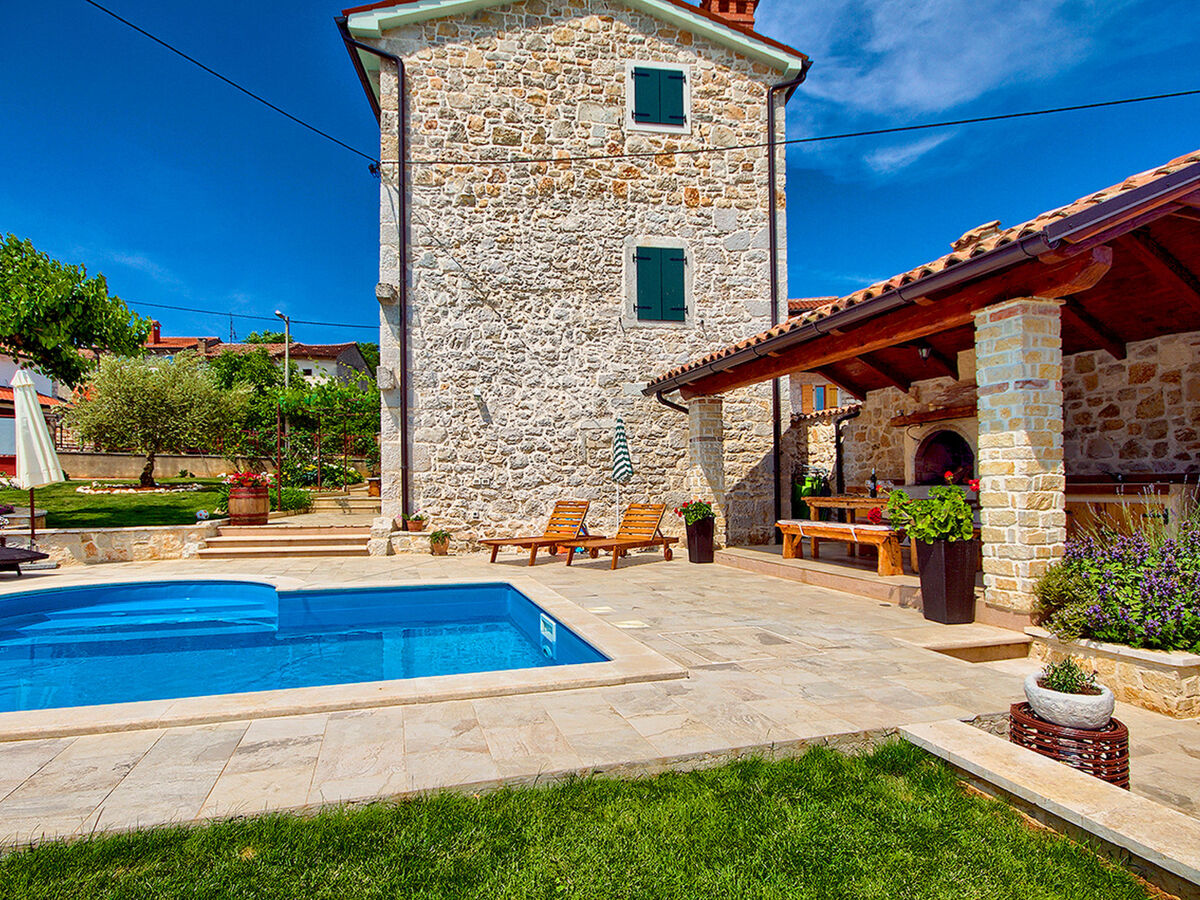 Villa Parentium à Dracevac : maison avec piscine privée - Photo 22