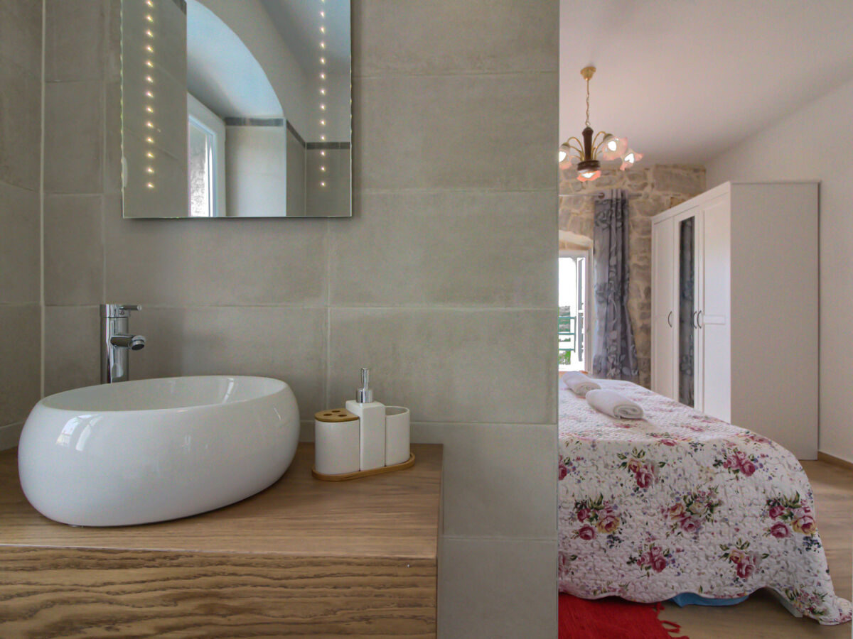 Villa Parentium à Dracevac : maison avec piscine privée - Photo 40