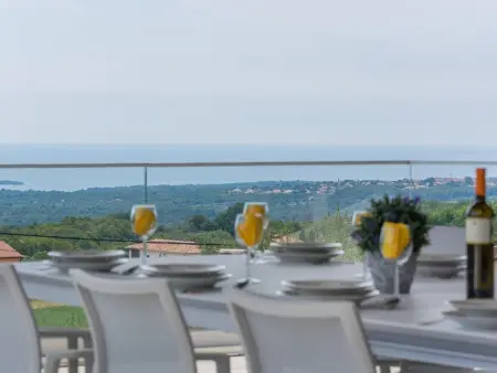 Villa Gabrijela : maison 5 chambres avec piscine chauffée : photo 5