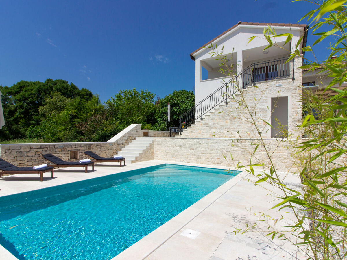 Villa Irma à Rovinj : maison avec piscine privée - Photo 4