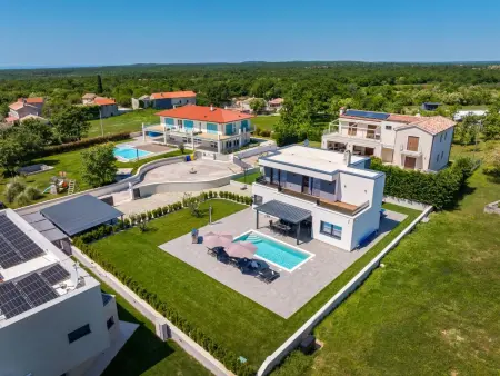 Villa Ana : maison 4 chambres avec piscine privée : photo 14