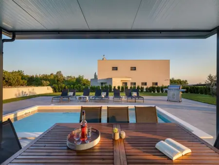 Villa Ana : maison 4 chambres avec piscine privée : photo 26