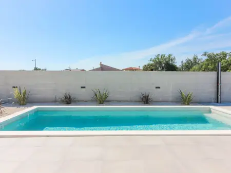 Villa Esire : maison moderne 4 chambres avec piscine privée : photo 18
