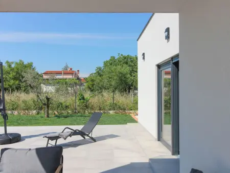 Villa Esire : maison moderne 4 chambres avec piscine privée : photo 19