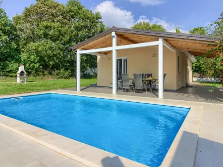 Villa Nezakcij - Maison 6 pers. piscine & jardin 2400 m² : photo 1