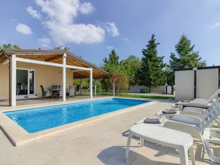 Villa Nezakcij - Maison 6 pers. piscine & jardin 2400 m² : photo 5