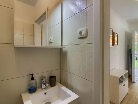 Villa Nezakcij - Maison 6 pers. piscine & jardin 2400 m² : photo 16
