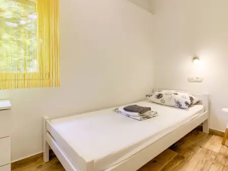 Villa Nezakcij - Maison 6 pers. piscine & jardin 2400 m² : photo 17
