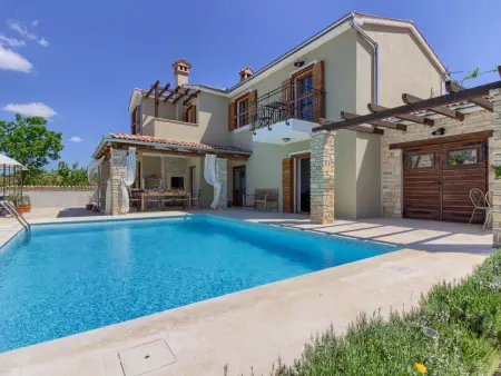 Villa Gracia Patricia - Maison 4 chambres avec piscine privée : photo 15