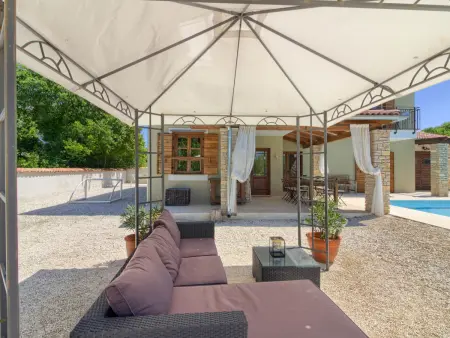 Villa Gracia Patricia - Maison 4 chambres avec piscine privée : photo 17