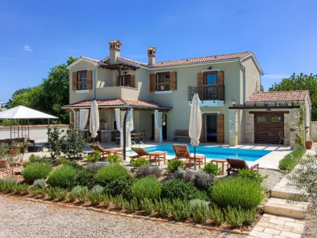 Villa Gracia Patricia - Maison 4 chambres avec piscine privée : photo 22