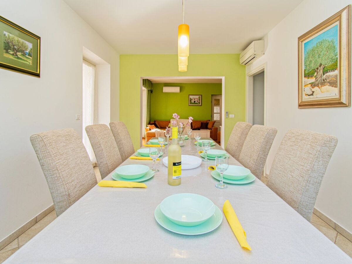 Villa Lavanda 2 : maison 4 chambres avec piscine à Barbariga - Photo 12