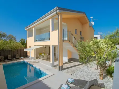 Villa Dolce Vita : maison 4 chambres avec piscine privée