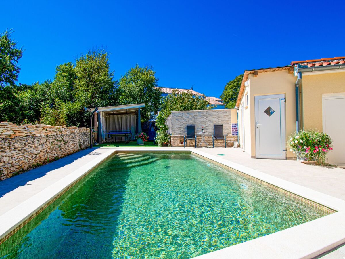 House Marija Kacana : maison 3 chambres avec piscine privée - Photo 4