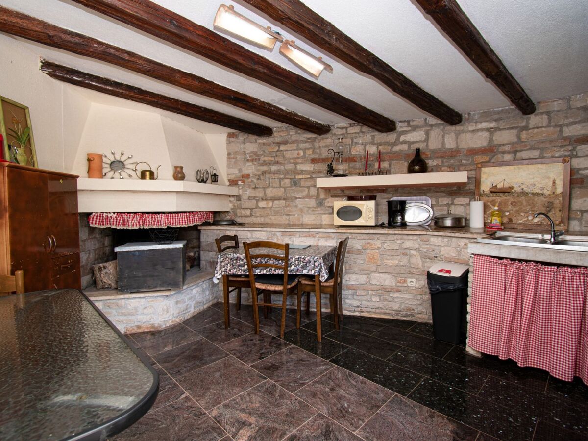 House Marija Kacana : maison 3 chambres avec piscine privée - Photo 10