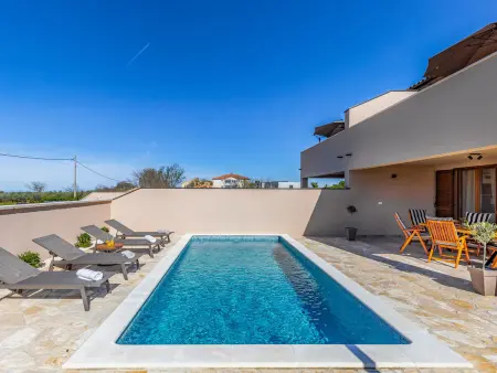 Villa Belaj avec piscine, sauna et jacuzzi à Vodnjan : photo 11