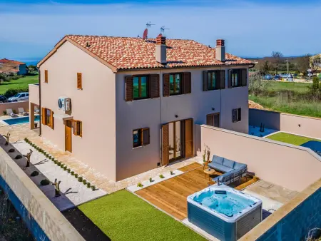 Villa Belaj avec piscine, sauna et jacuzzi à Vodnjan : photo 33