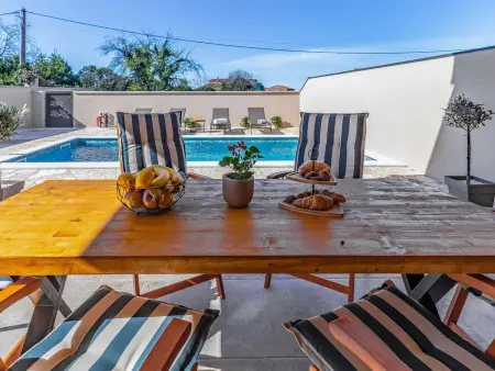 Villa Belaj avec piscine, sauna et jacuzzi à Vodnjan : photo 47