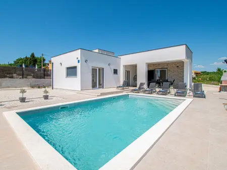 Villa Leny - Maison 3 chambres avec piscine privée : photo 2