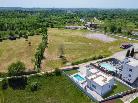 Villa Leny - Maison 3 chambres avec piscine privée : photo 3
