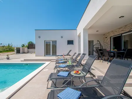 Villa Leny - Maison 3 chambres avec piscine privée : photo 42