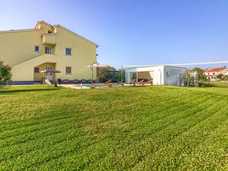 Villa Rampic : maison 5 chambres avec piscine chauffée : photo 2