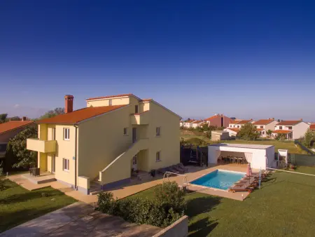 Villa Rampic : maison 5 chambres avec piscine chauffée : photo 30
