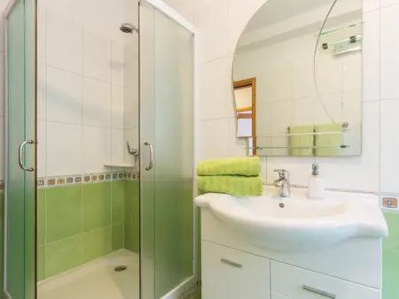 Villa Rampic : maison 5 chambres avec piscine chauffée : photo 52