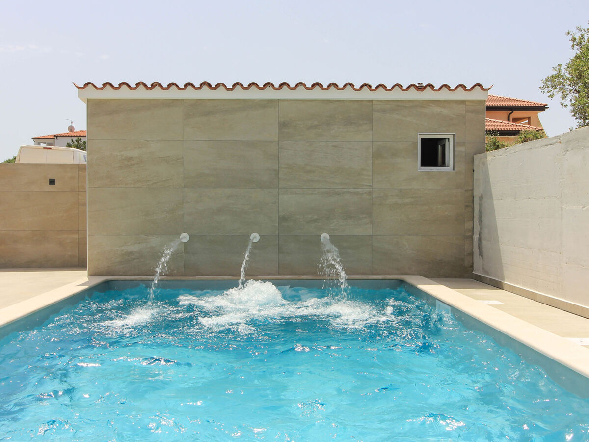 Villa Sunshine – Maison 3 chambres piscine hydromassage - Photo 1