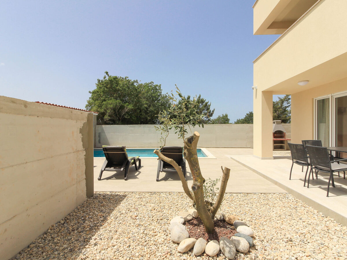 Villa Sunshine – Maison 3 chambres piscine hydromassage - Photo 4