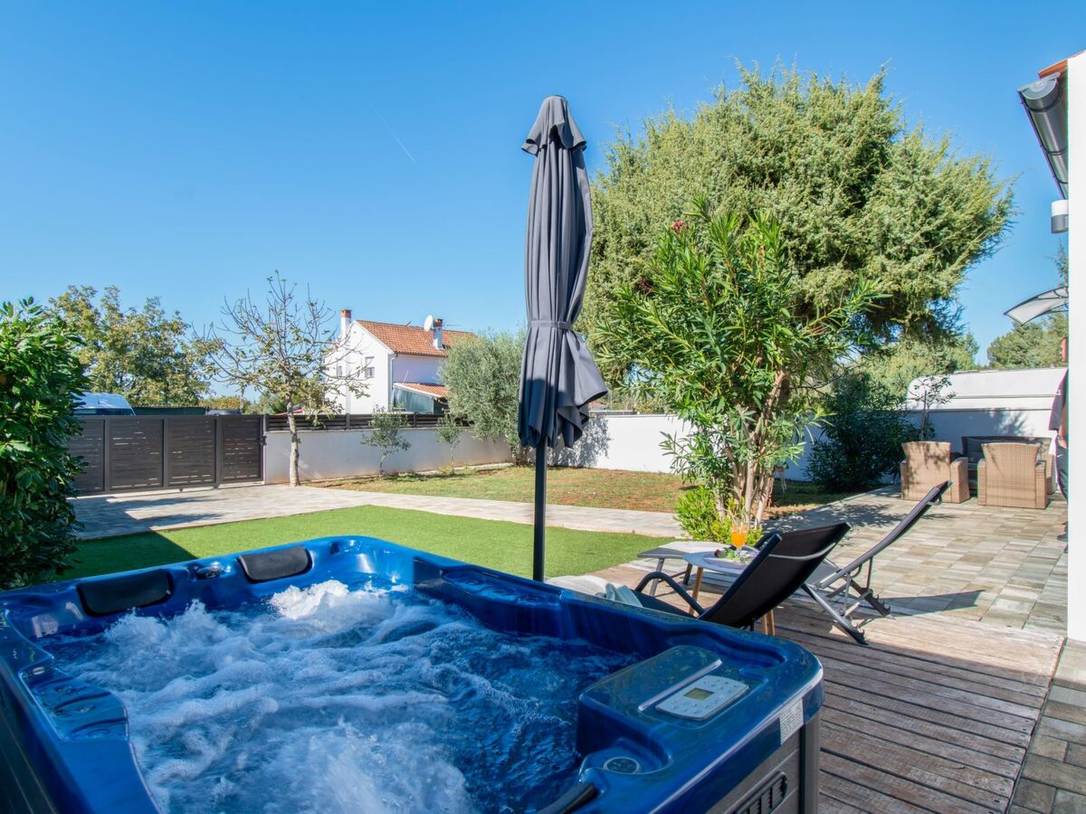 House Luisa - Maison 2 chambres avec jacuzzi à Fažana - Photo 6