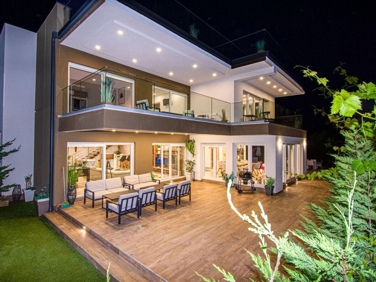 Villa Dalma, maison 4 chambres avec piscine privée - Photo 1