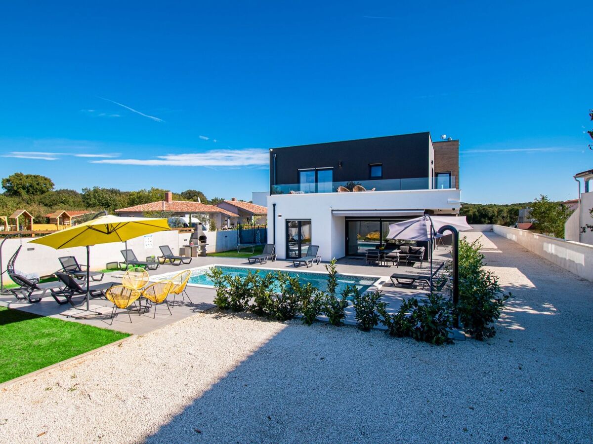 Villa Elite Pula : 8 chambres, 2 piscines privées - Photo 2