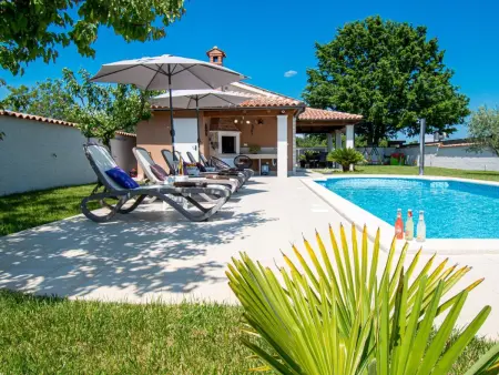 Villa Nera à Pula : maison 3 chambres avec piscine : photo 6