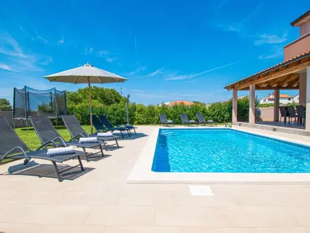 Villa Enjoy à Pula : 4 chambres, piscine privée, 8 personnes : photo 4