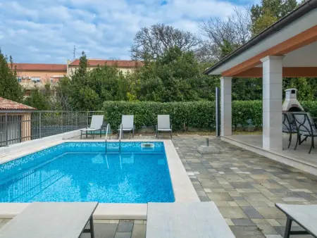 Villa Lotus 13J – Maison 8 pers. piscine à Pula : photo 4