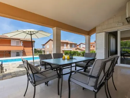 Villa Lotus 13J – Maison 8 pers. piscine à Pula : photo 6