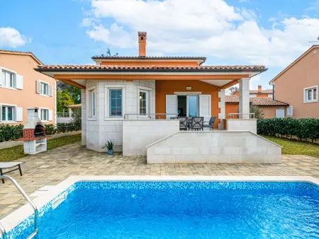 Villa Lotus 13D - Maison 10 pers. avec piscine à Pula : photo 3