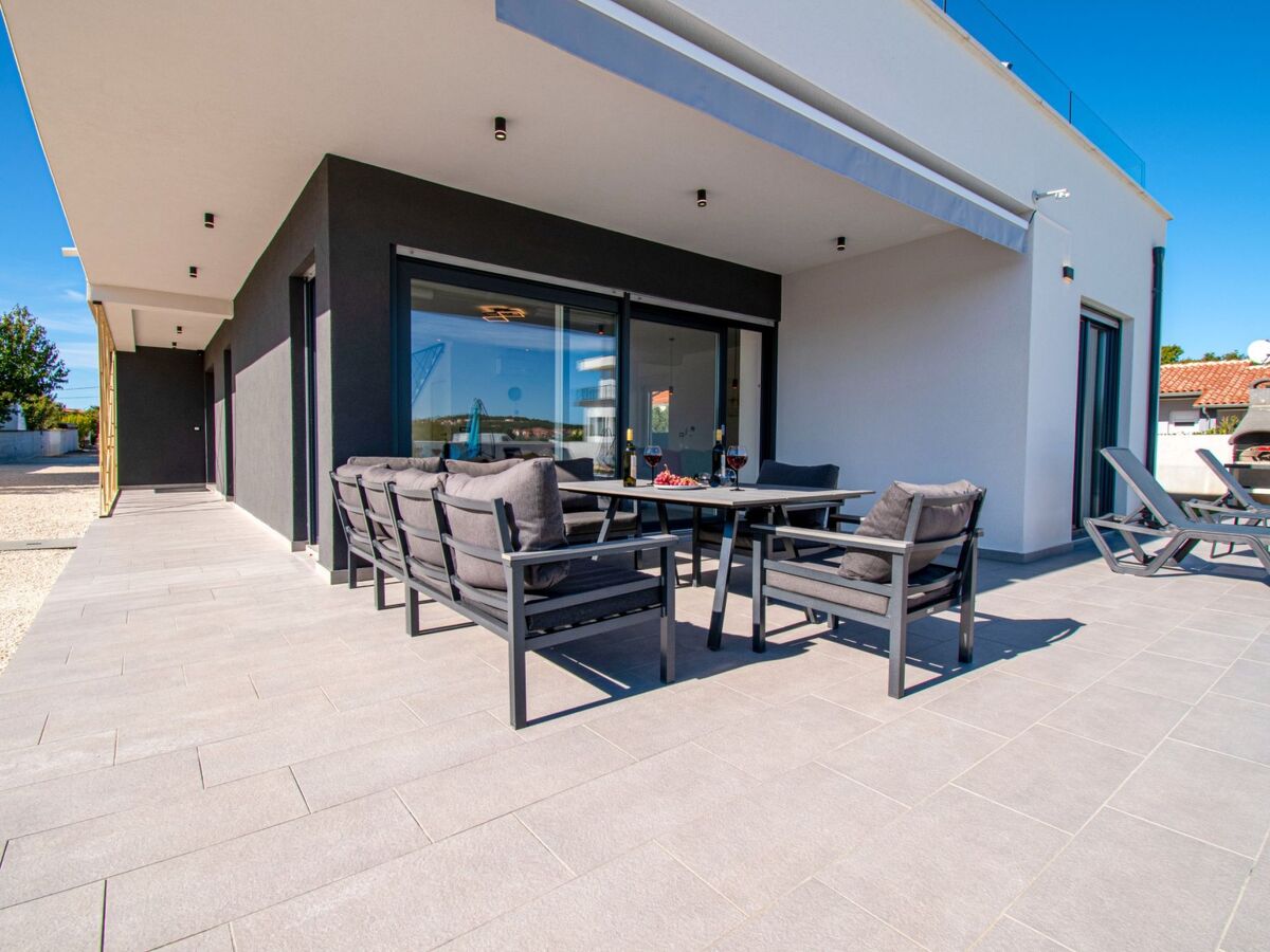 Villa Elite 2, maison 4 chambres avec piscine privée à Pula - Photo 4