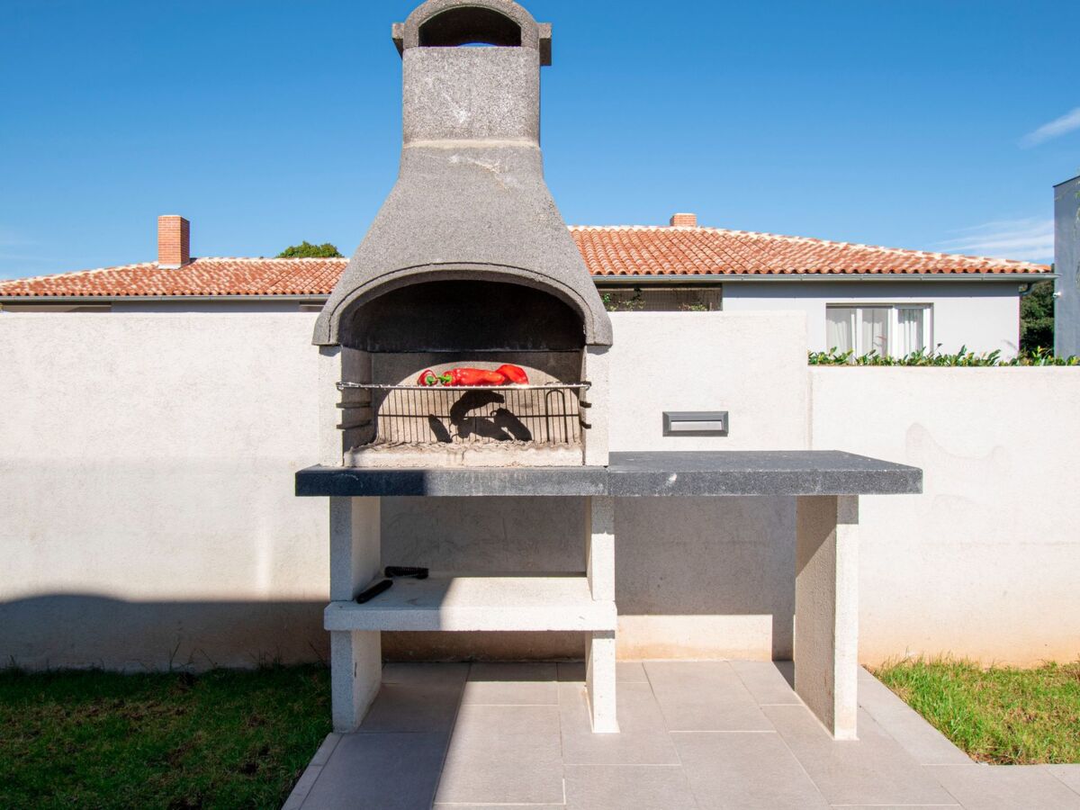 Villa Elite 2, maison 4 chambres avec piscine privée à Pula - Photo 6