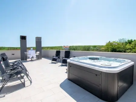 House Ivana à Pula, maison 2 ch avec Jacuzzi : photo 1