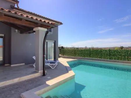 Villa Verde avec piscine chauffée à Pula : photo 5